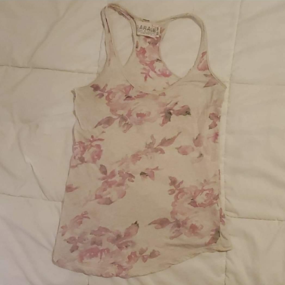 Light pink flowers tank top